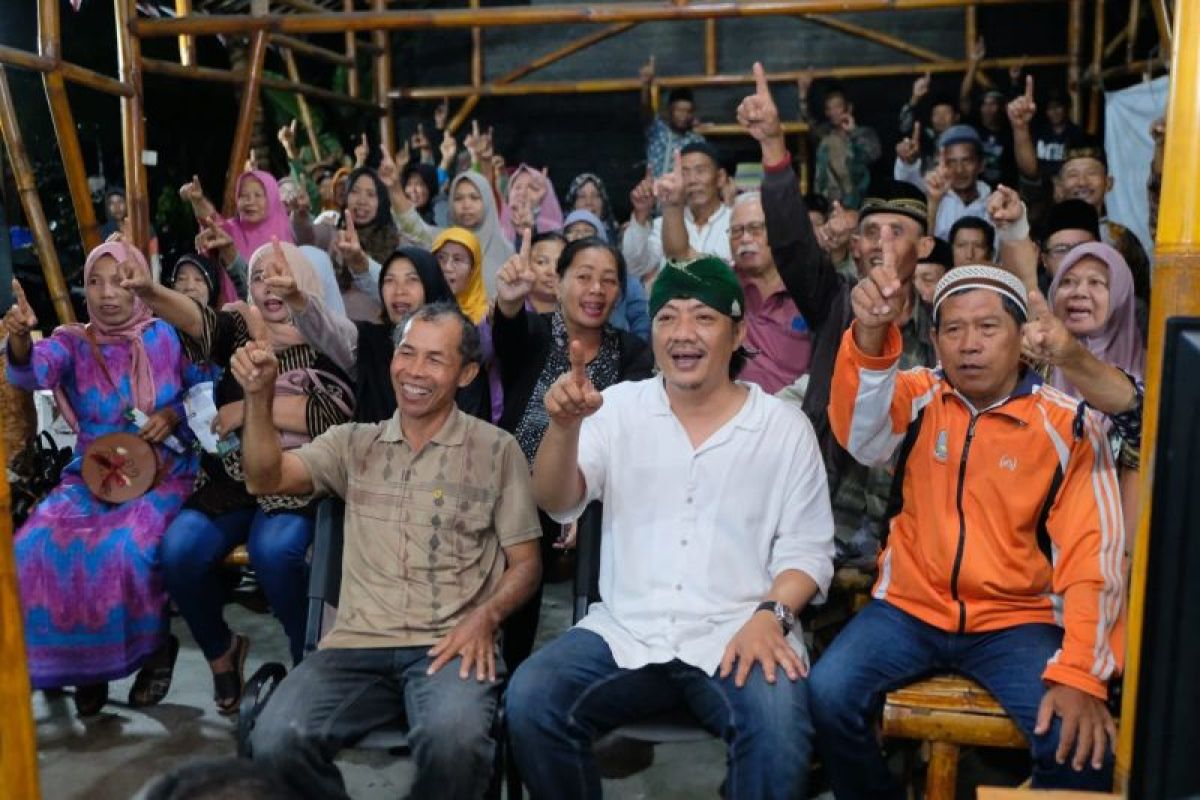 Cabup Kediri Deny ingin dusun lebih berkembang