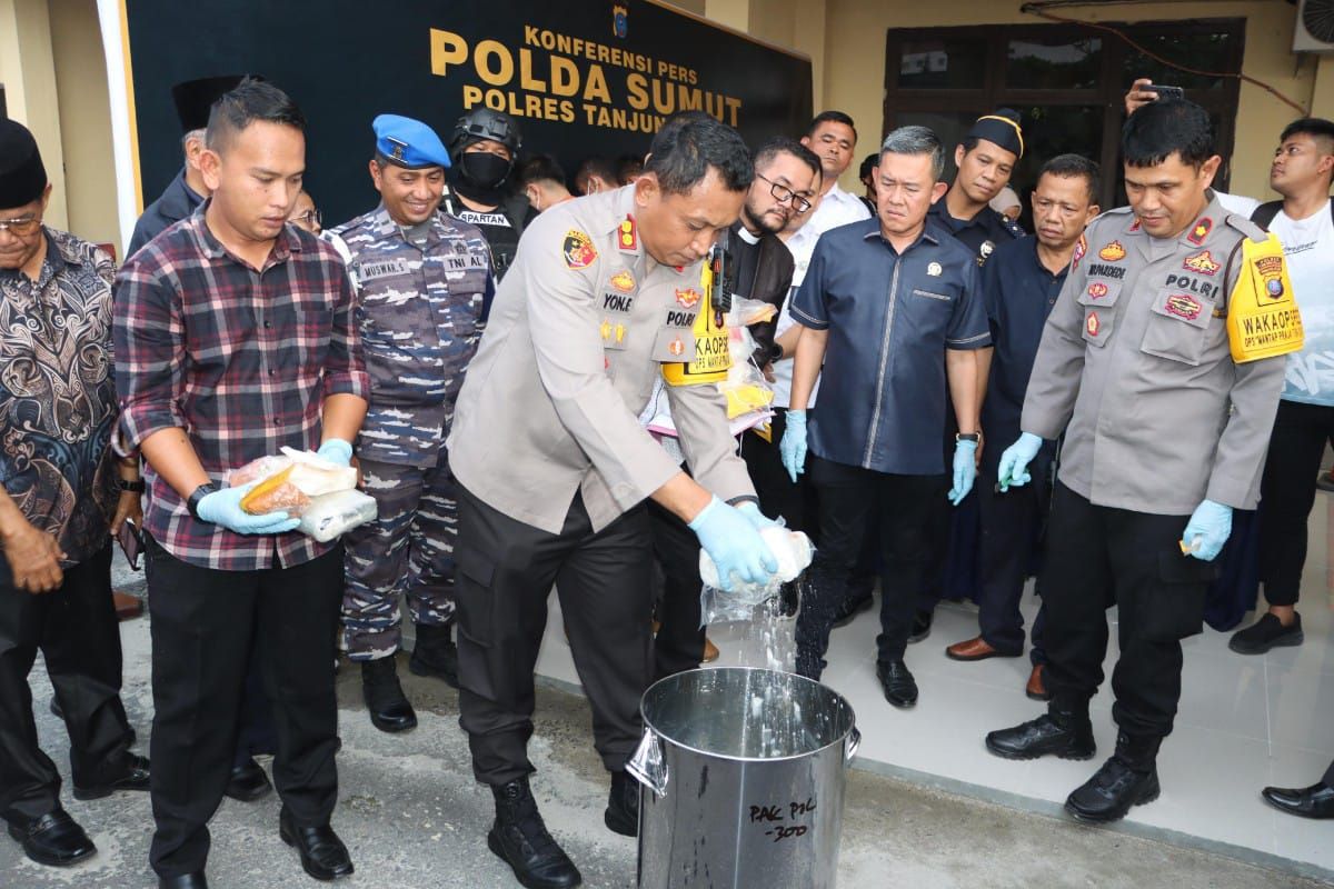 34,9 kg sabu-sabu hasil tangkapan 2 bulan dimusnahkan oleh Polres Tanjungbalai