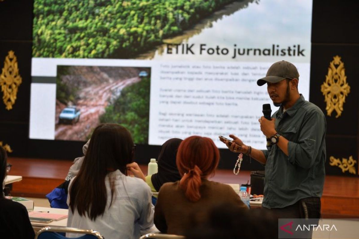 LKBN ANTARA gelar pelatihan fotografi bagi mahasiswa di Bandung