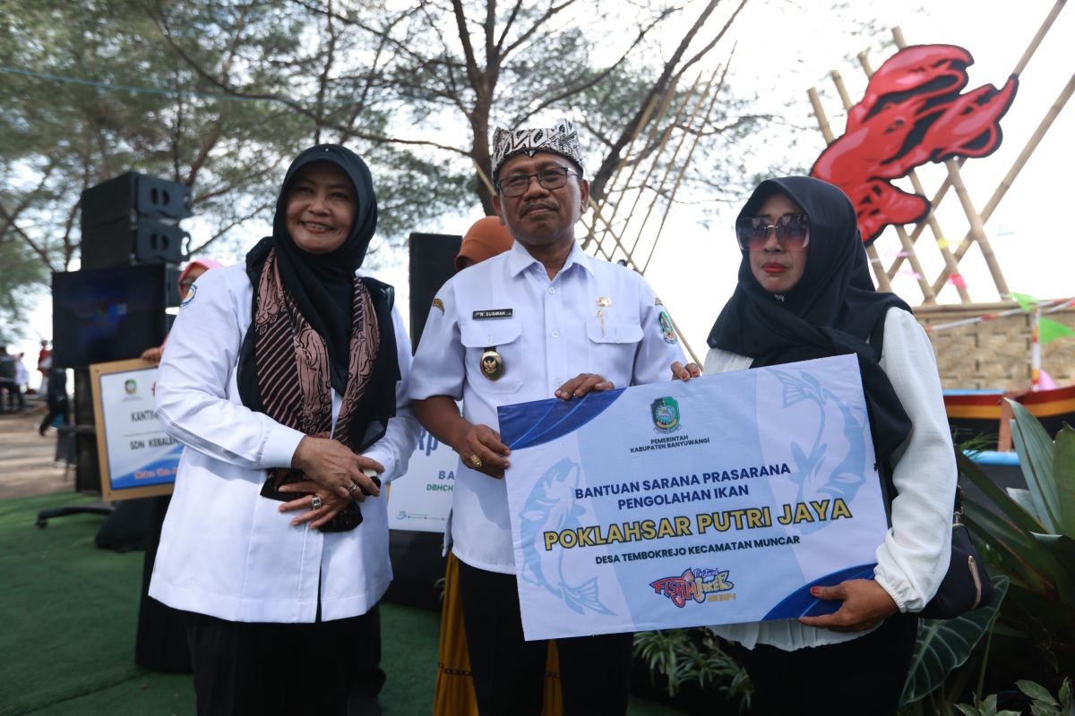 Pemkab Banyuwangi menggelorakan semangat konsumsi ikan lewat festival