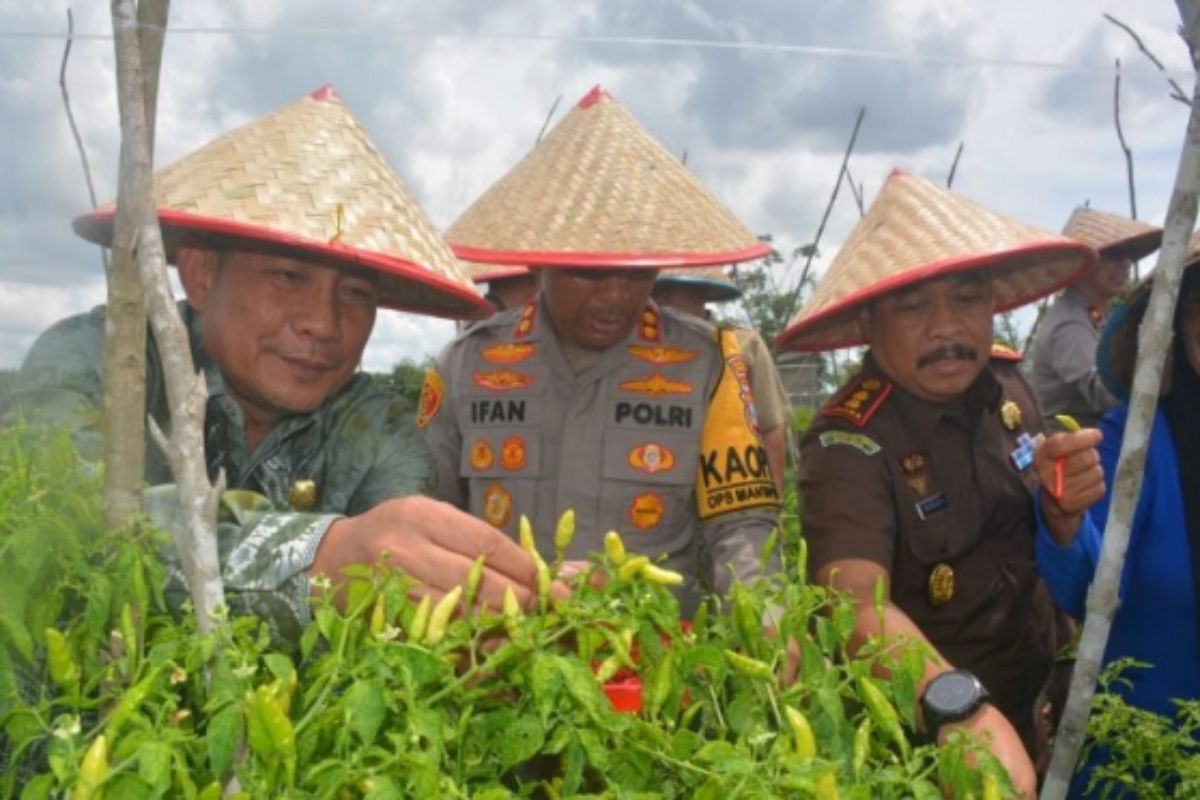 Kapolres Banjar: Ketahanan pangan kunci utama dalam pembangunan