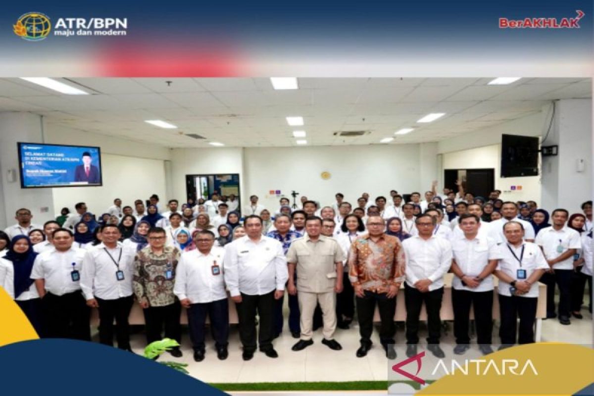 Kunjungi Kantor Cikeas, Menteri Nusron perkuat SDM miliki pemahaman manajemen risiko