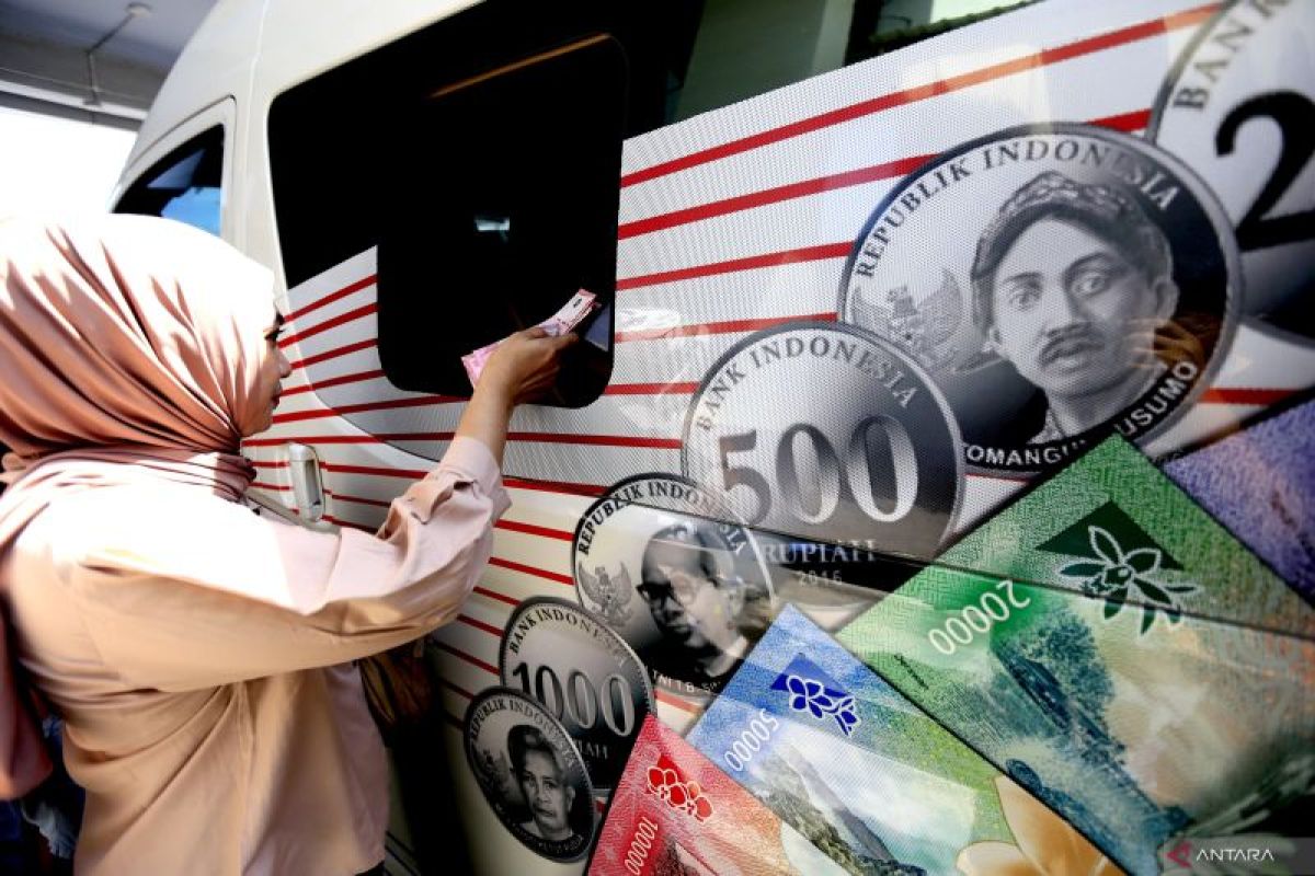 Kurs rupiah Senin Rp16.025/dolar AS, turun 16 poin