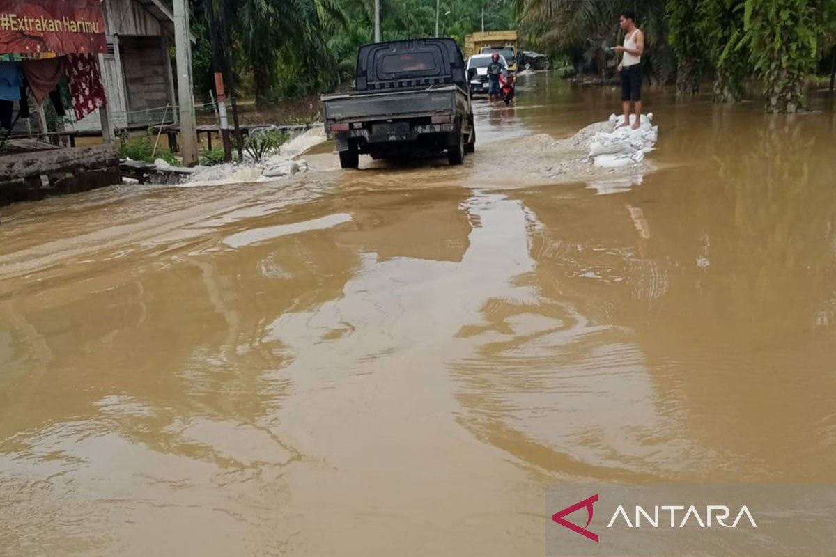 Banjir masih rendam pemukiman warga dua kecamatan di Aceh Singkil