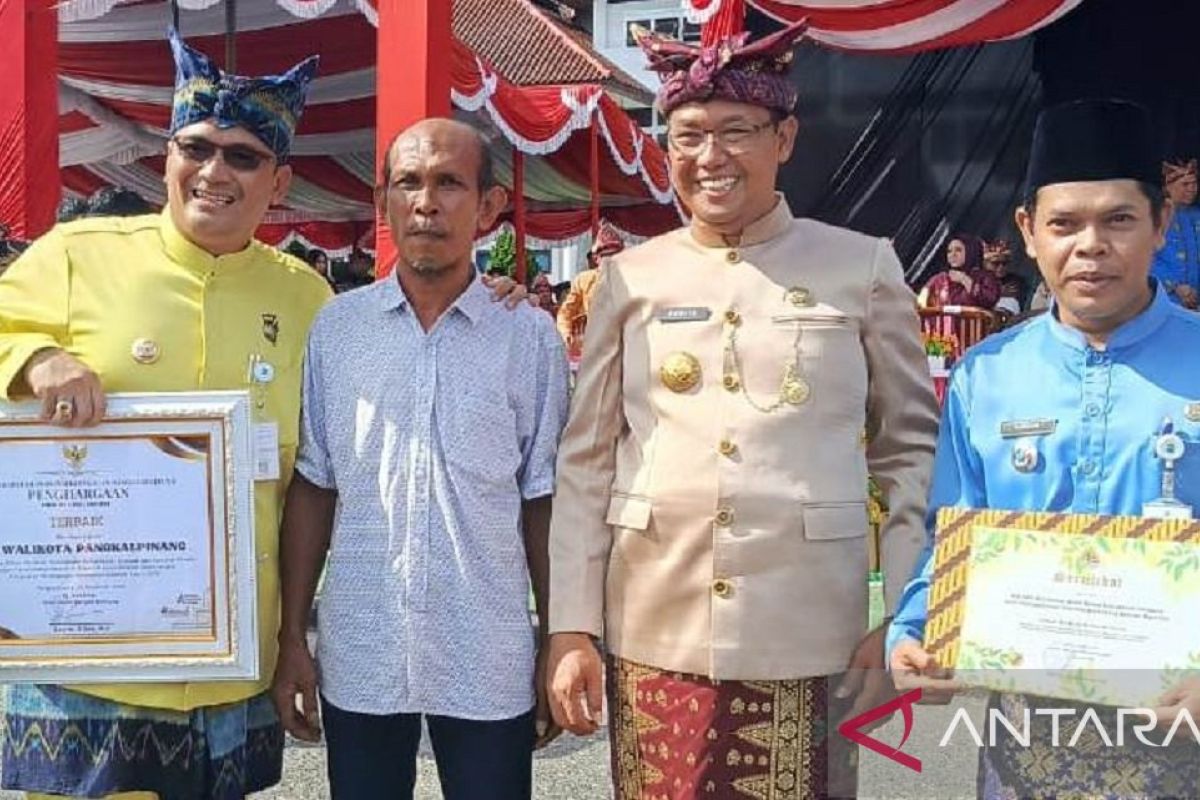 Pemkot Pangkalpinang raih penghargaan Penanggulangan Kemiskinan Ekstrem