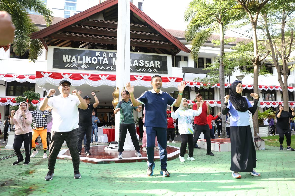 Pjs Wali Kota Makassar akhiri masa jabatannya dengan senam bersama