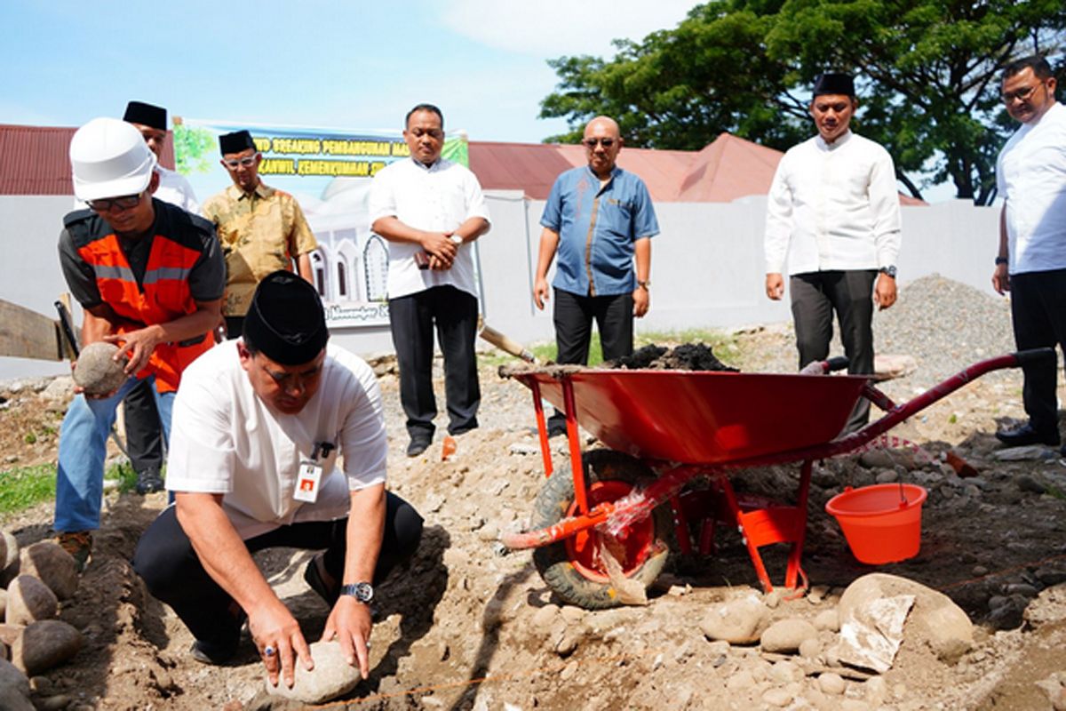 Kakanwil Taufiqurrakhman "groundbreaking" pembangunnan Masjid Kanwil Kemenkumham Sulsel