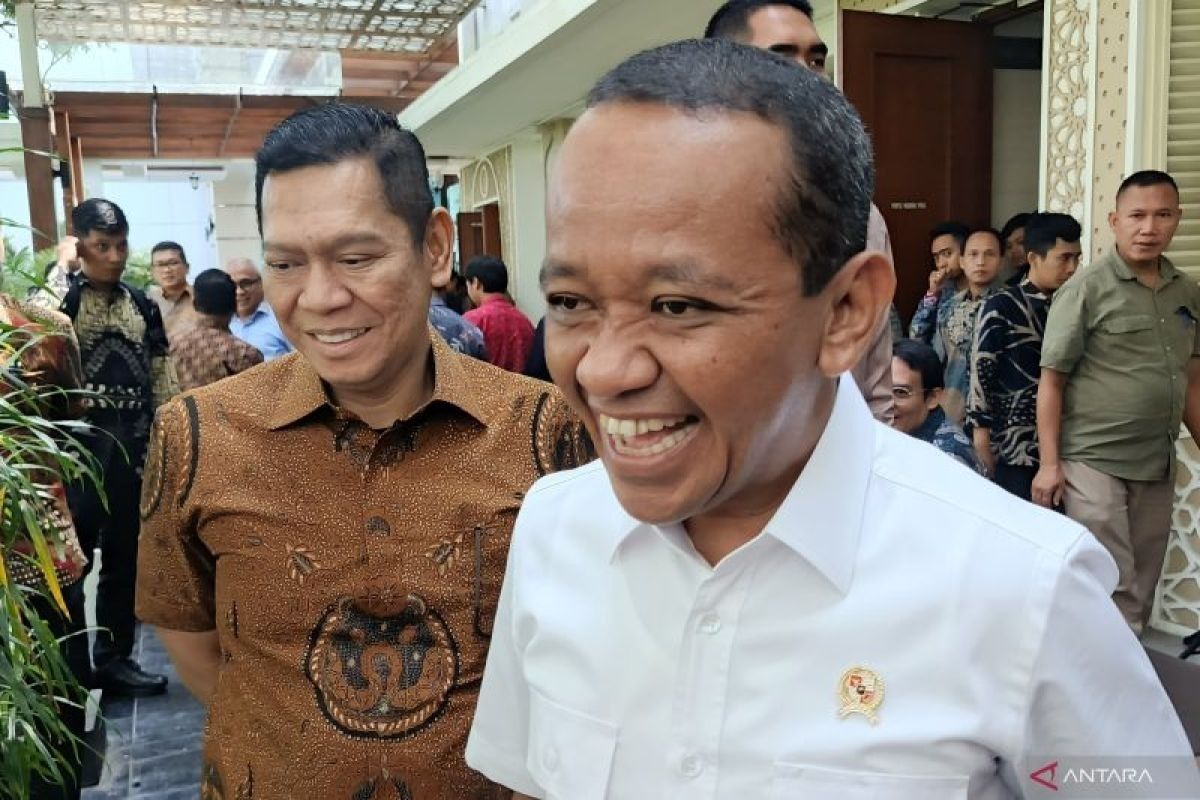 Menteri Bahlil pastikan daftar penerima subsidi energi sudah satu data