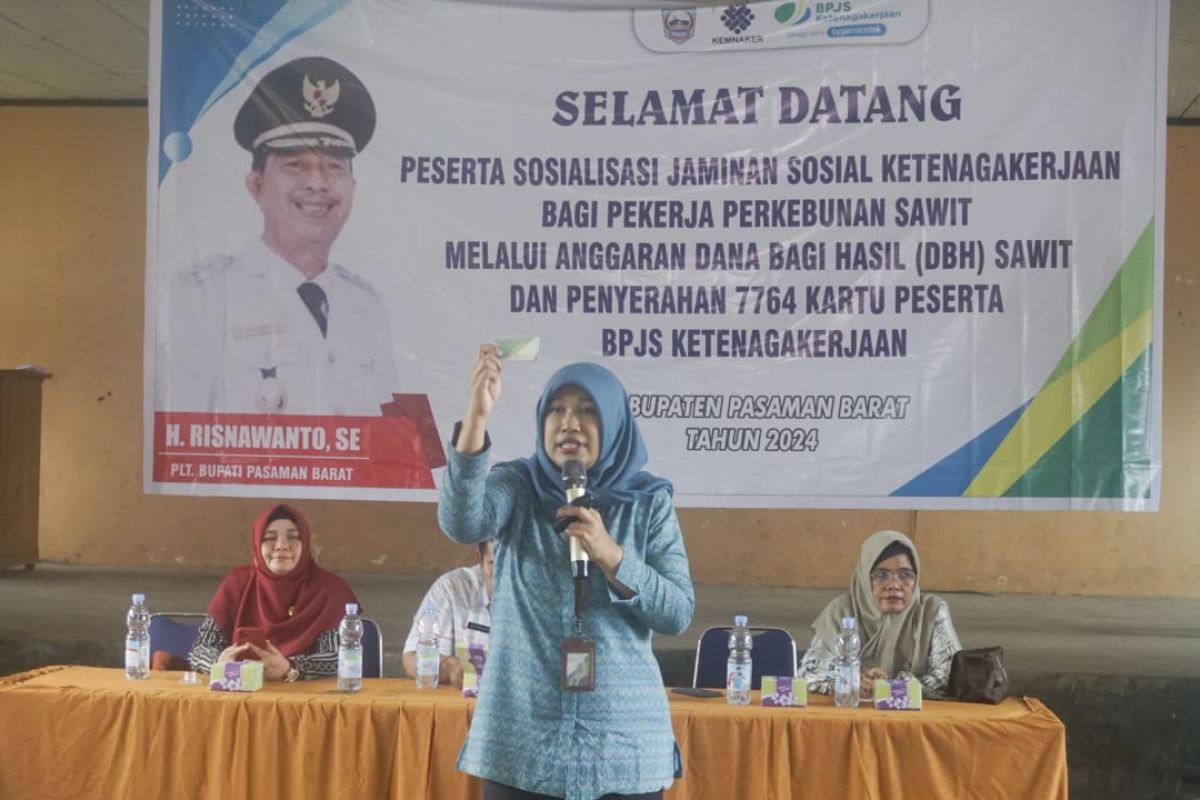 Pemkab Pasaman Barat sosialisasikan jaminan sosial ketenagakerjaan