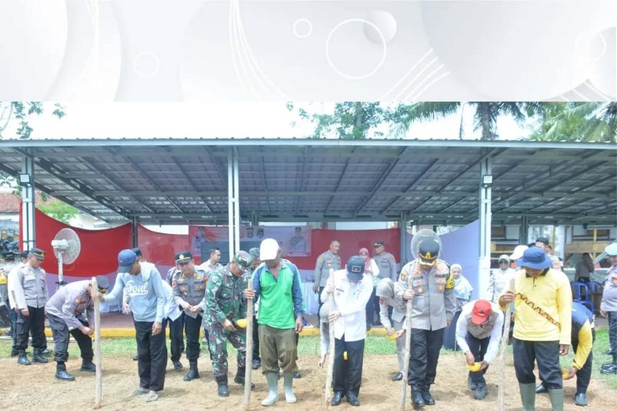 Pj Sekda Lampung Tengah hadiri peluncuran Gugus Tugas Polri dukung ketahanan pangan