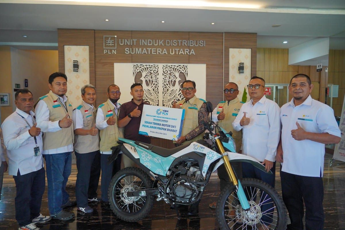 PLN Sumut bantu sepeda motor untuk dai di Pakpak  Bharat