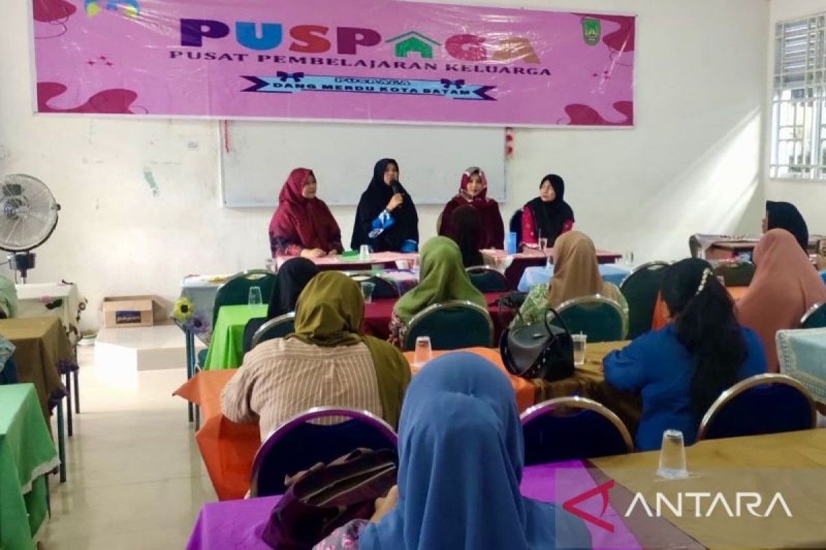 Puspaga Batam edukasi keluarga tentang pengasuhan anak