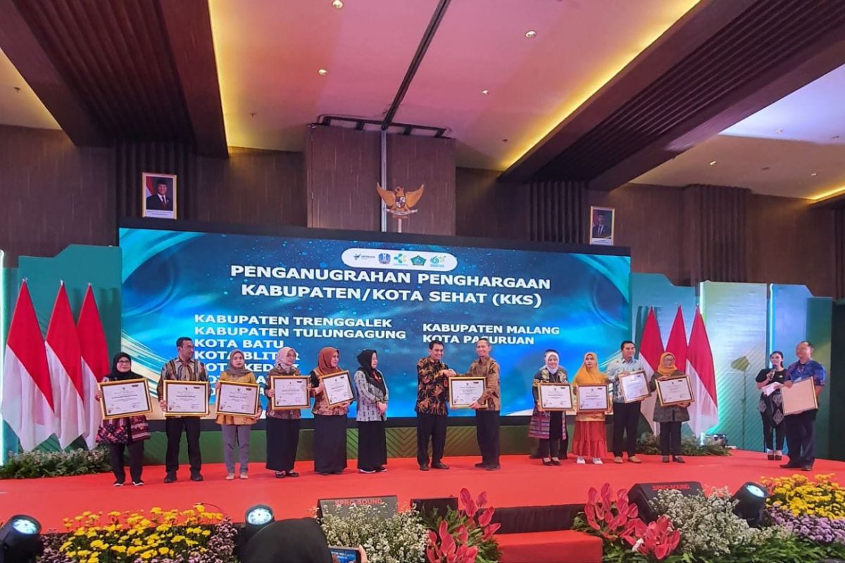 Kota Madiun raih tiga penghargaan di bidang kesehatan tingkat Jatim