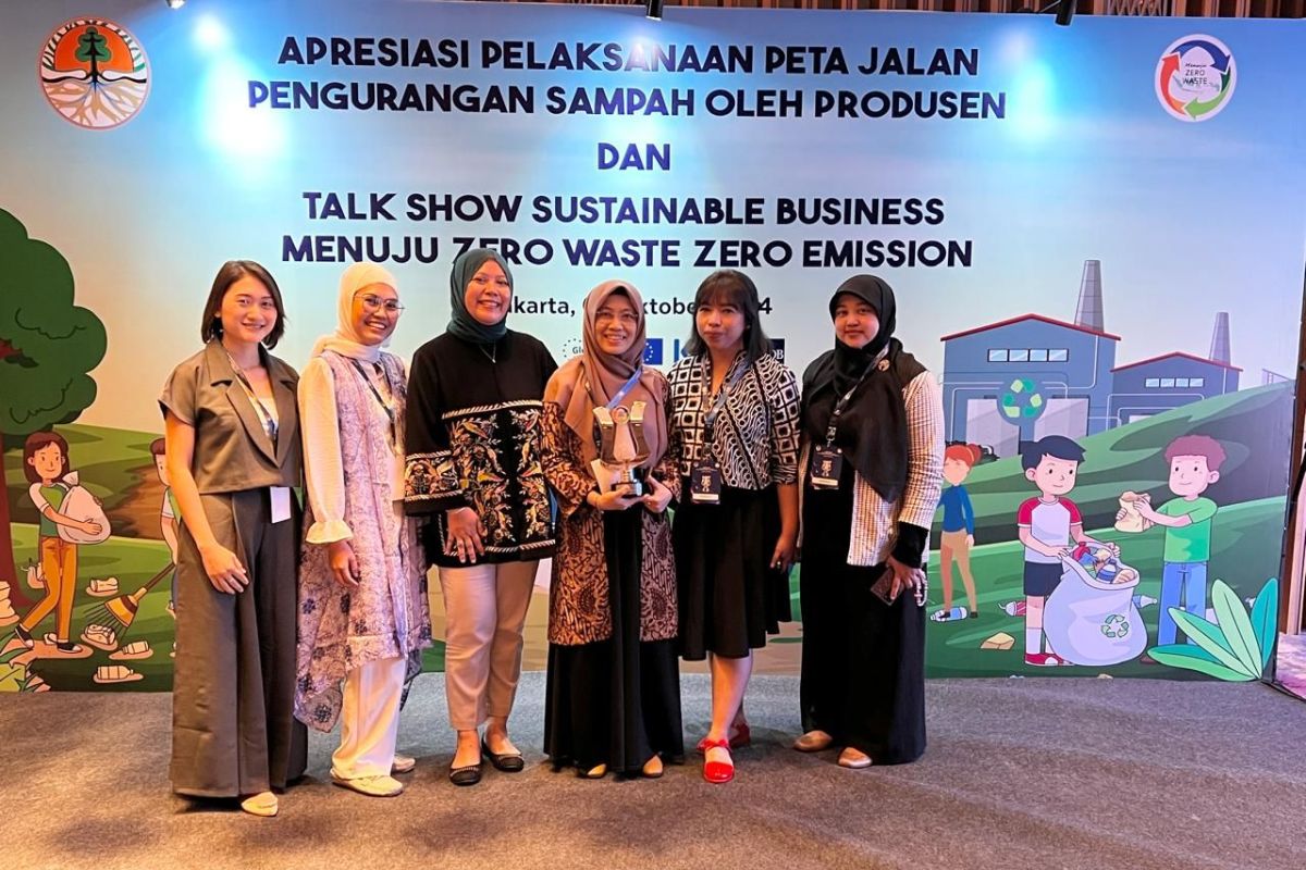 KLHK beri penghargaan Godrej Consumer Products Indonesia