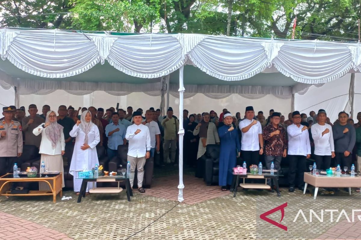 Bawaslu Pangkalpinang sosialisasi pengawasan dengan tausiyah dan doa bersama