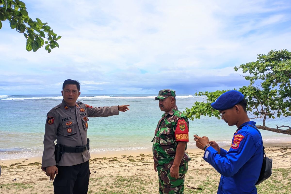 Tim SAR cari warga Liwa tenggelam di perairan Pesisir Barat