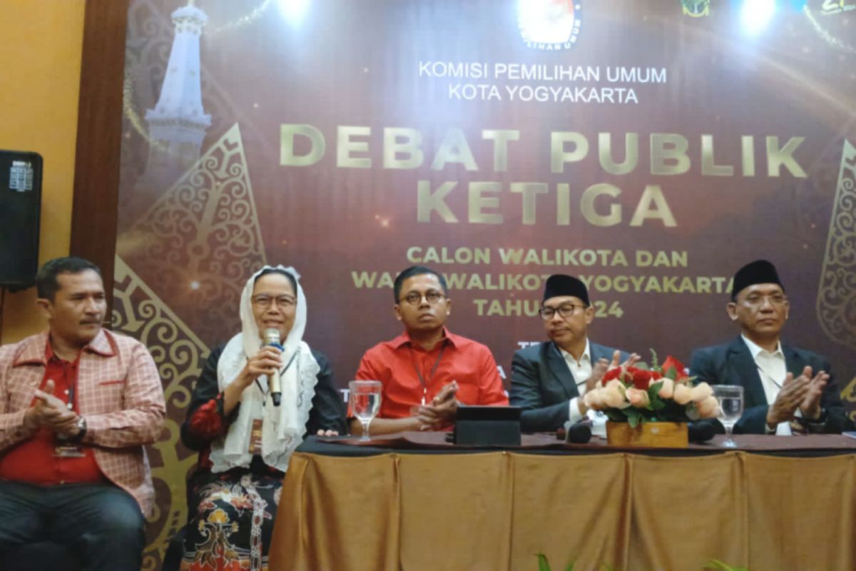 Ketua DPP PDIP Esti Wijayati yakin Hasto-Wawan mampu tuntaskan masalah di Yogyakarta