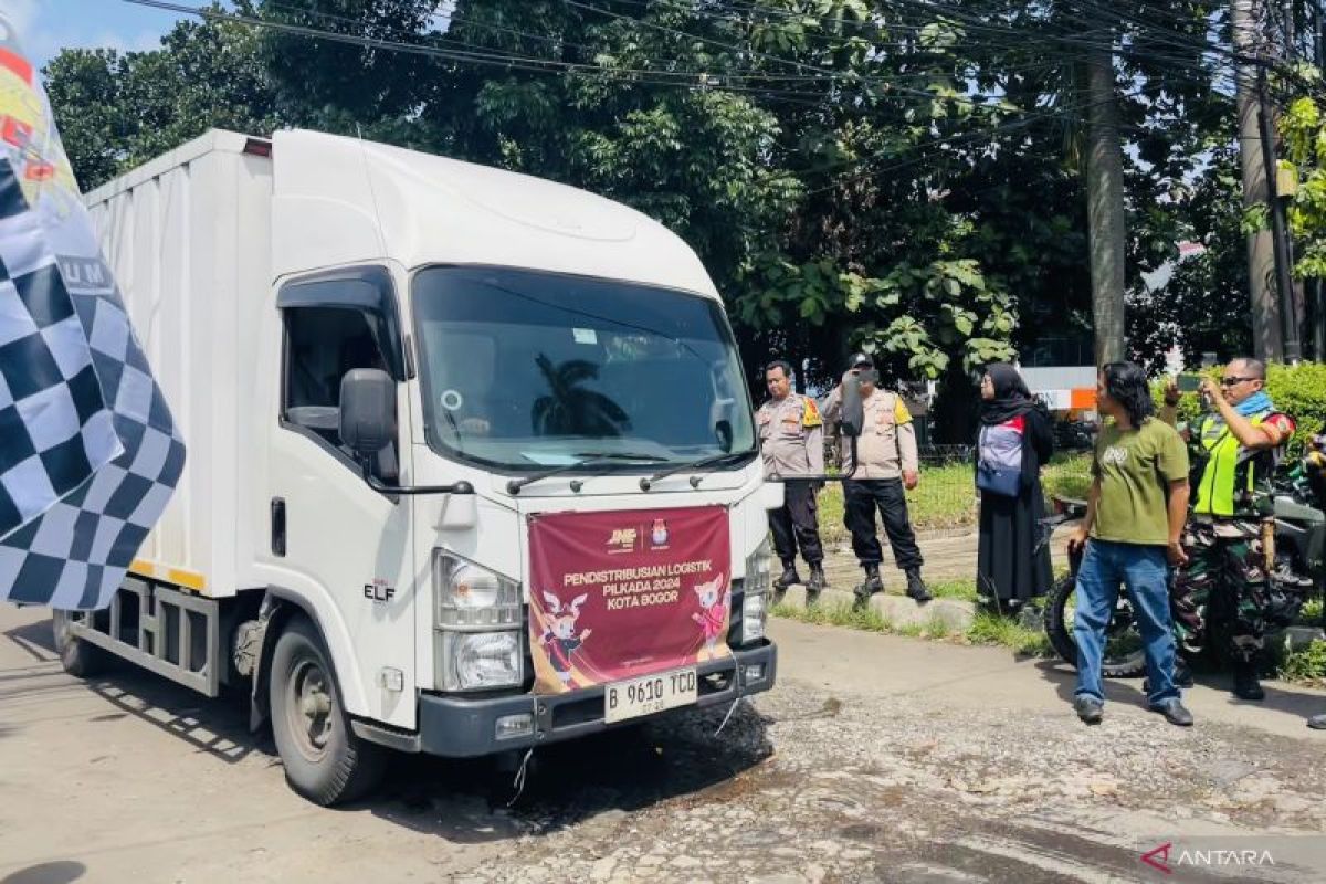 KPU Kota Bogor distribusikan logistik Pilkada ke kecamatan