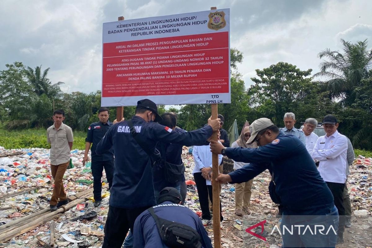 Kementrian Lingkungan Hidup sidak TPS ilegal di Kampar