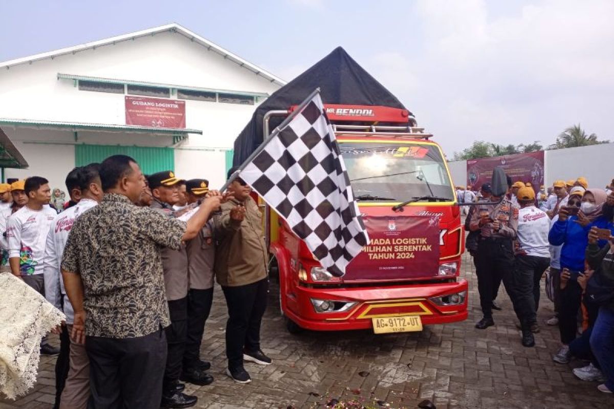 Angkut logistik pilkada, KPU Kediri siapkan 12 truk