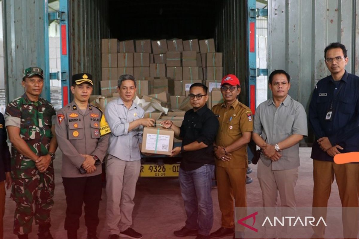 KPU Padang dahulukan distribusi logistik pemilu ke TPS terjauh