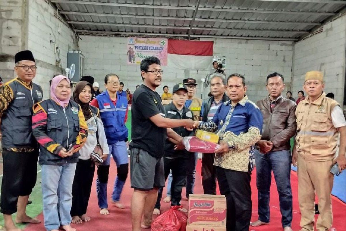 Dinsos Kota Tangerang salurkan bantuan ke warga yang terdampak banjir