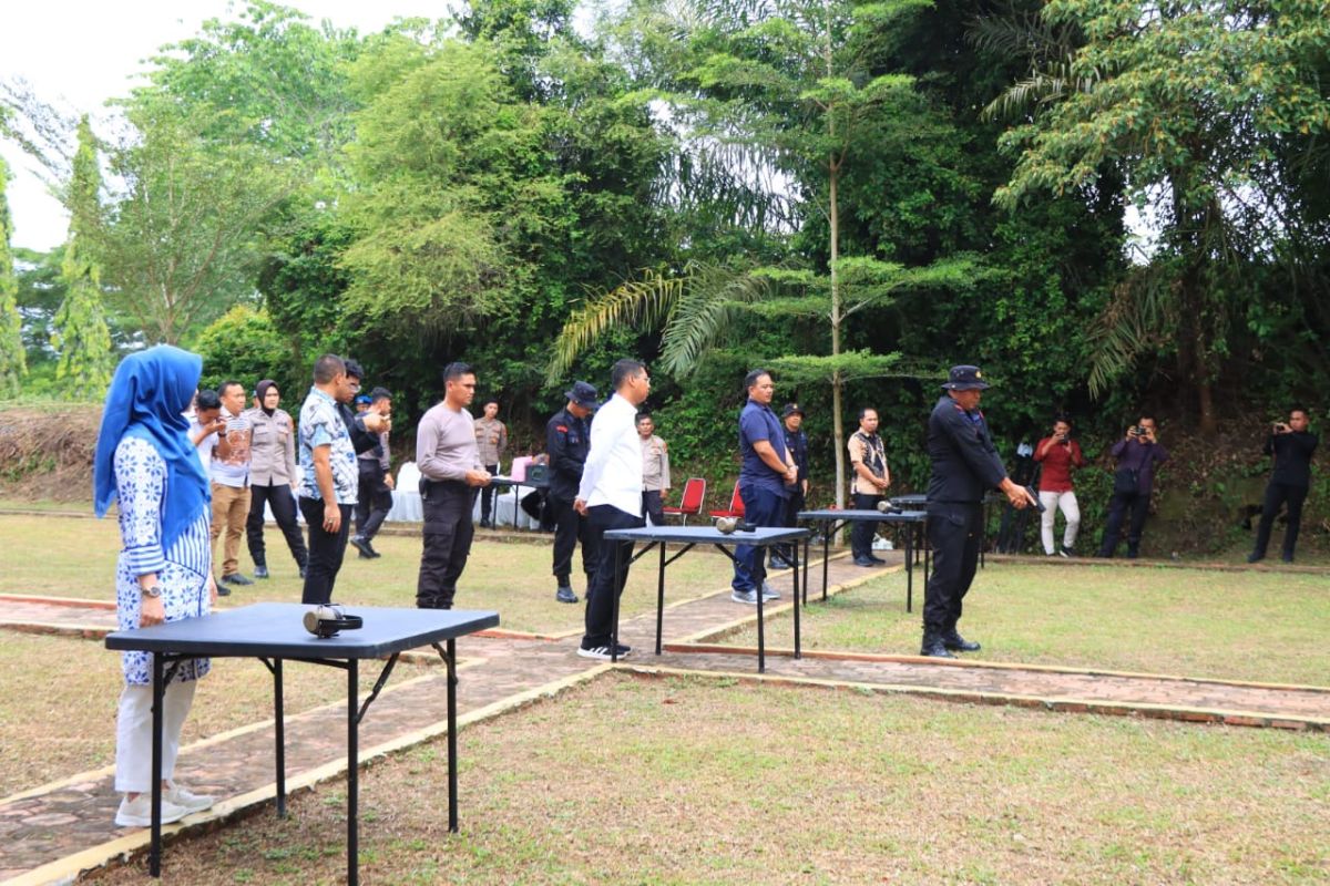 Kapolres Rohil kembali ngopi dengan Paslon bupati