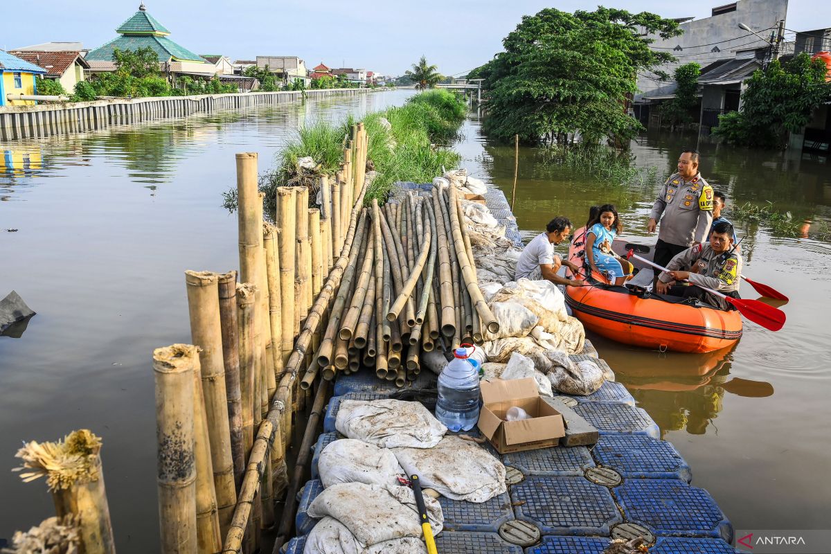 Banten kemarin, banjir di Tangerang hingga kunjungan Mendes