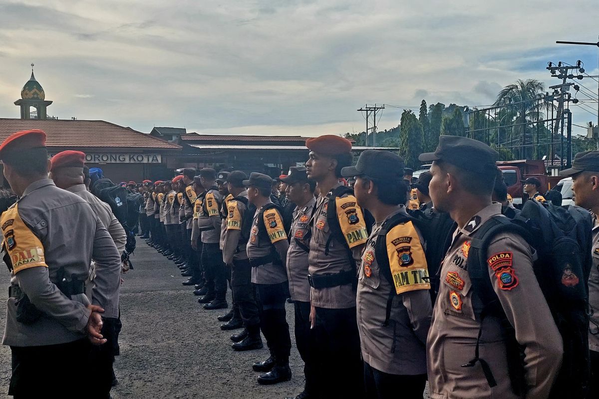 Polresta Sorong geser 311 personel amankan TPS Pilkada 2024