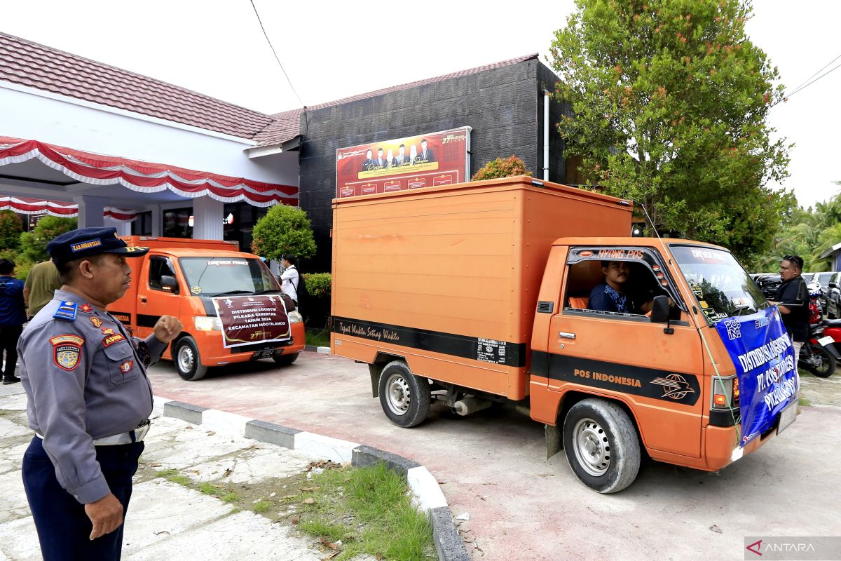 KPU Kabupaten Gorontalo mulai distribusikan logistik Pilkada