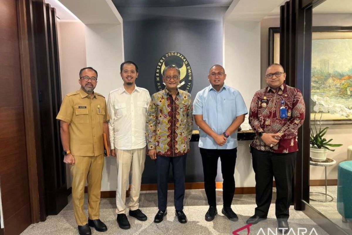 Bersama Andre Rosiade, Pj Wako Padang Sambangi Kementerian PU