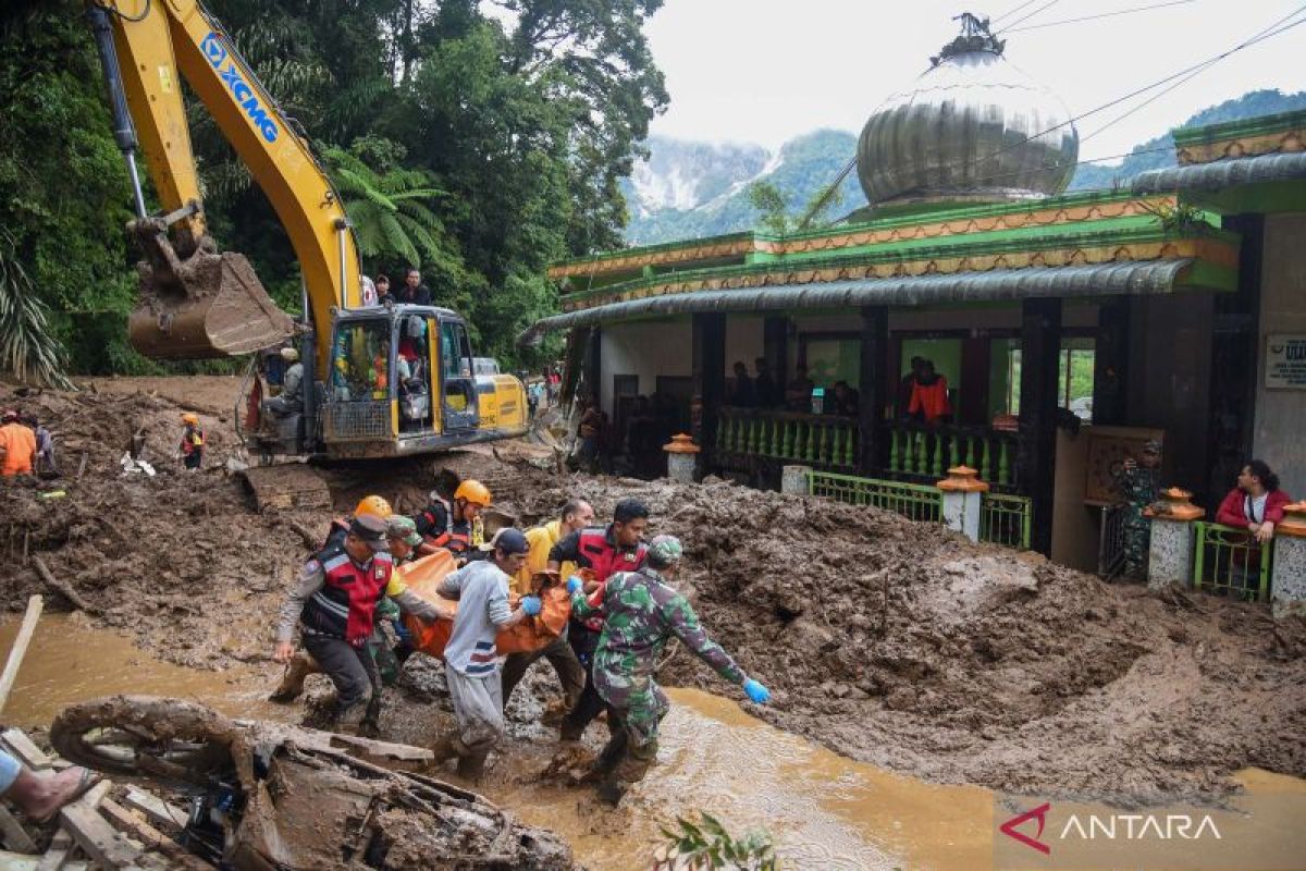 Longsor di Karo Sumut, sembilan orang meninggal dan satu hilang