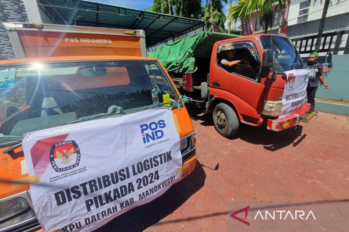 PT Pos Manokwari kerahkan 44 armada angkut logistik Pilkada 2024