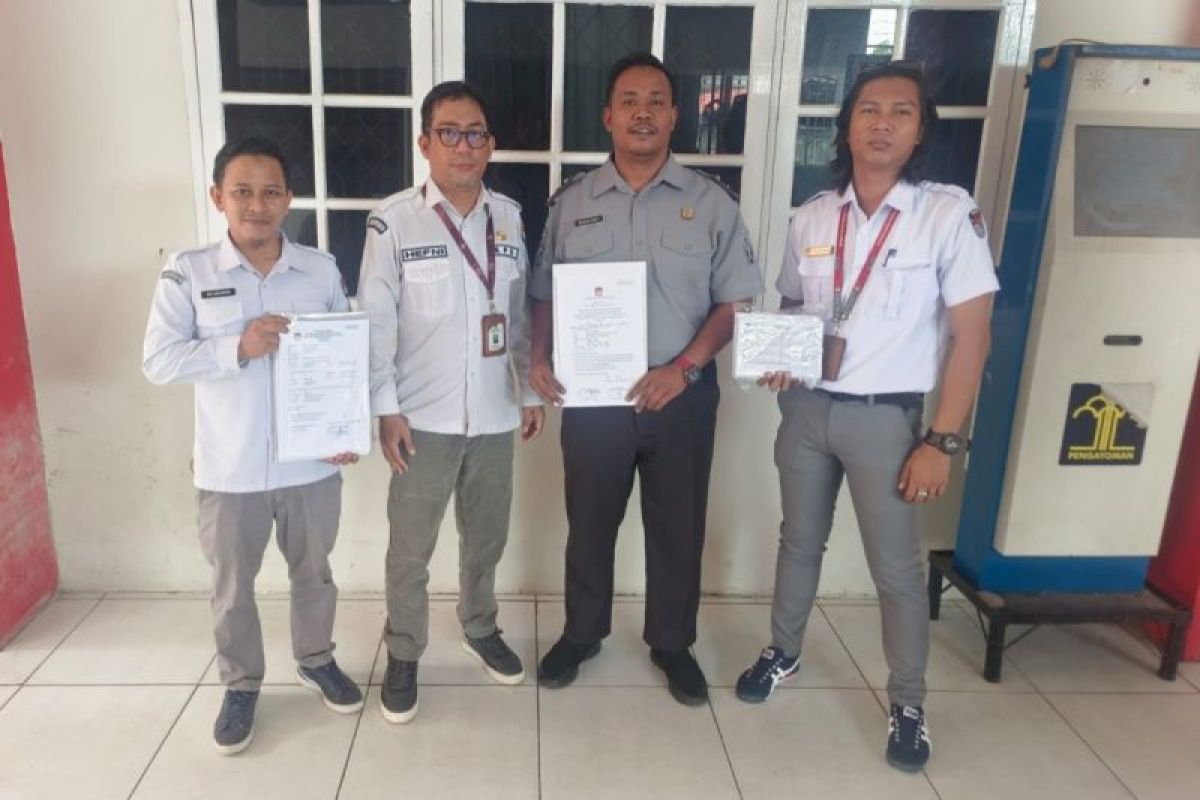 Sukseskan pilkada, Lapas Sampit distribusikan formulir C kepada warga binaan