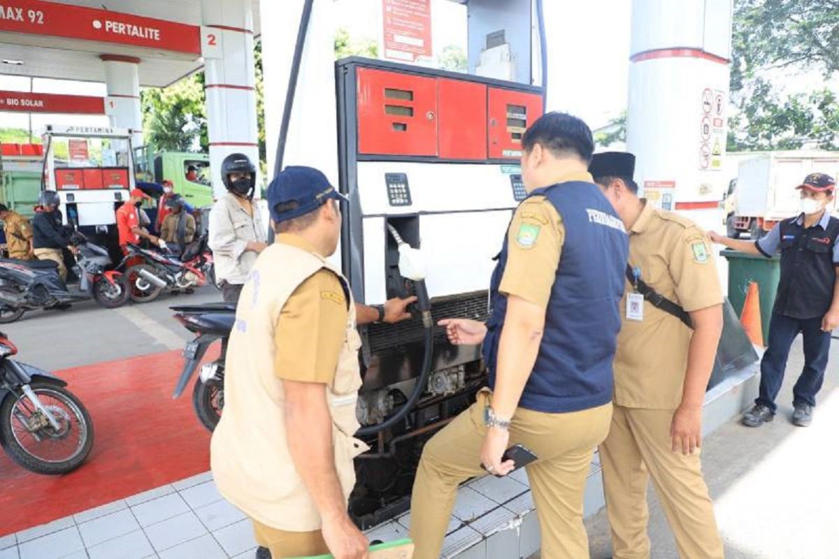 Pemkot Tangerang uji tera seluruh SPBU, pastikan tidak ada kecurangan