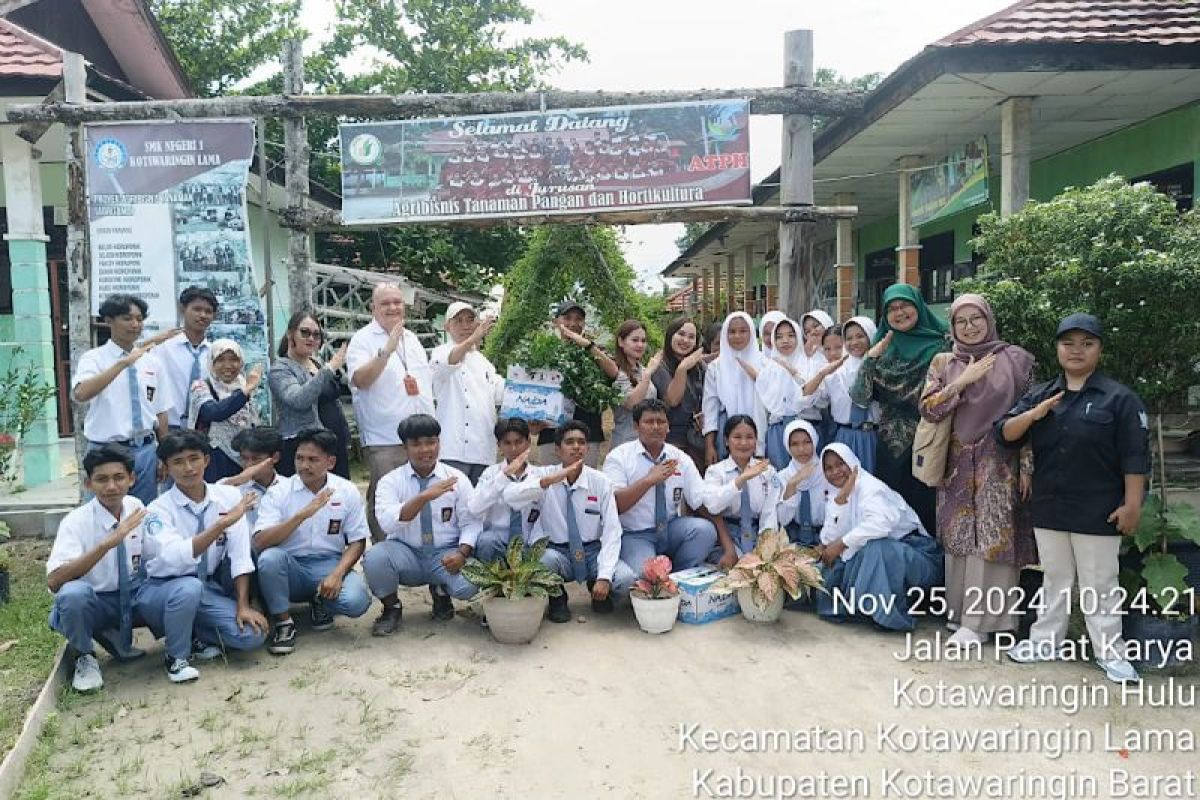 Mercure Hotel Pangkalan Bun fasilitasi implementasi TEFA SMK 1 Kotawaringin Lama