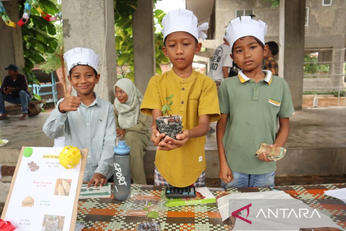 Sekolah AINS Banda Aceh latih jiwa kewirausahaan pelajar