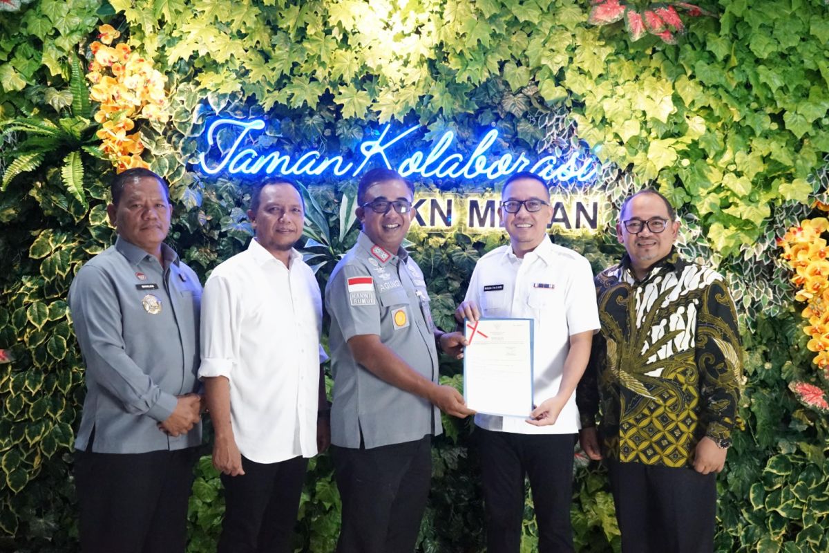 Kemenkumham Sumut terima sertifikat tanah aset eks BLBI