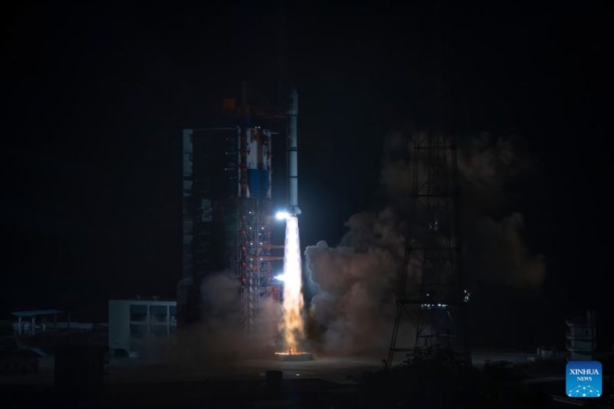 Satelit APSTAR-6E milik China rampungkan pengiriman di orbit