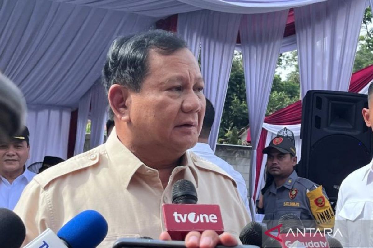 Presiden Prabowo pantau hasil hitung cepat Pilkada 2024