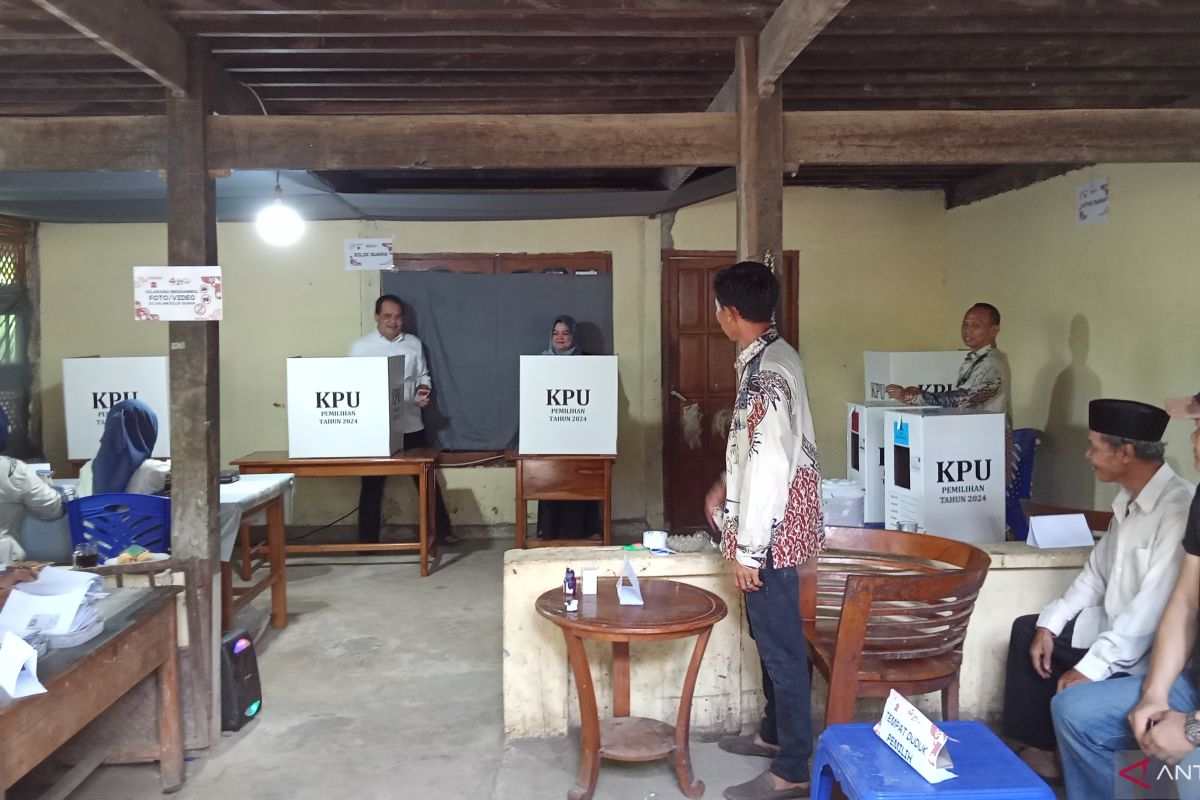 Bawaslu Maros perkuat literasi demokrasi