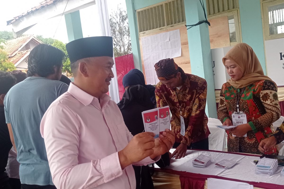 Cawagub Banten Ade Sumardi optimistis menang pilkada