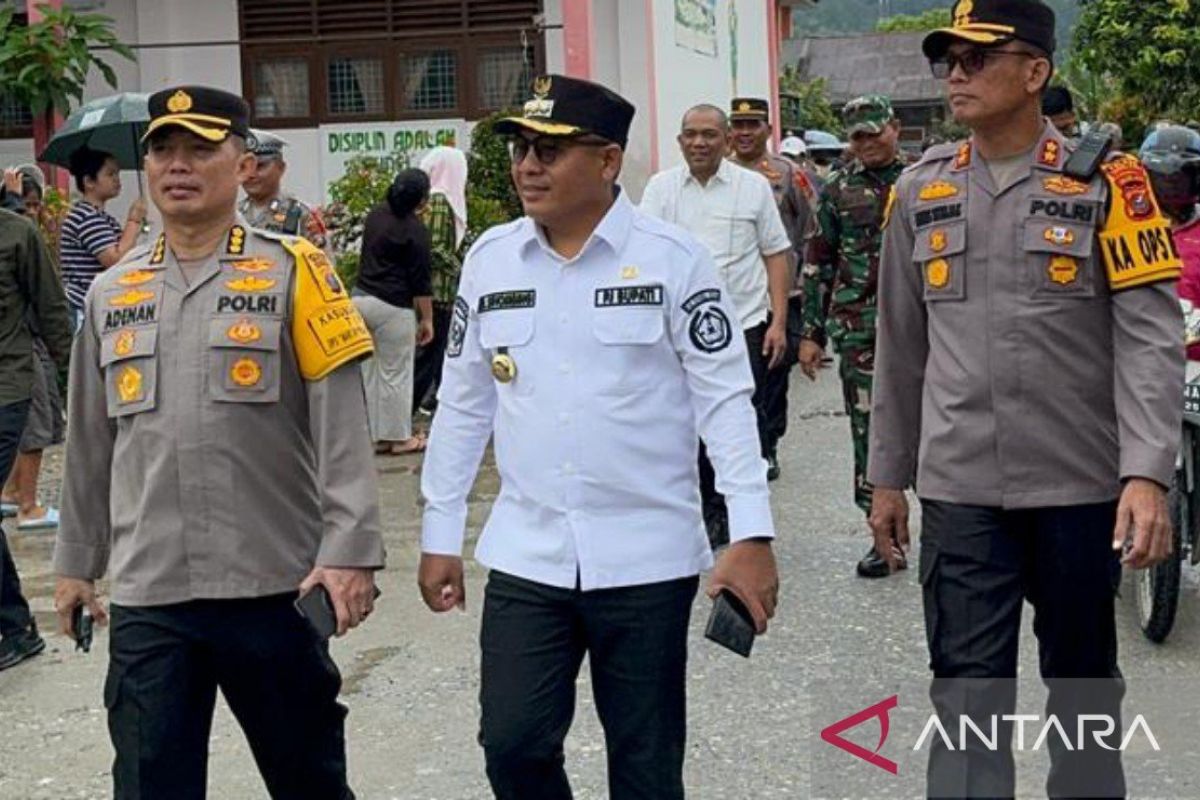 Forkopimda Taput monitoring pemungutan suara Pilkada berlangsung aman lancar