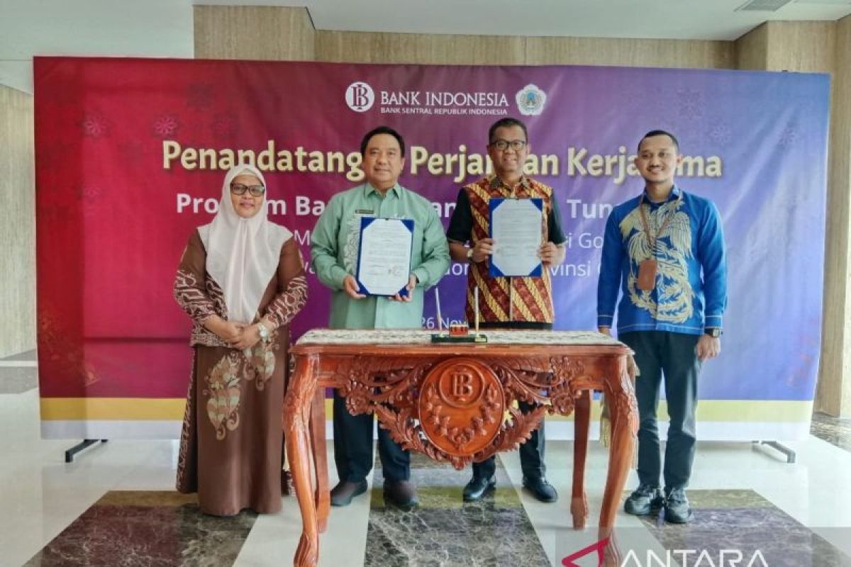 73 mahasiswa UNG terima bantuan dari BI Gorontalo