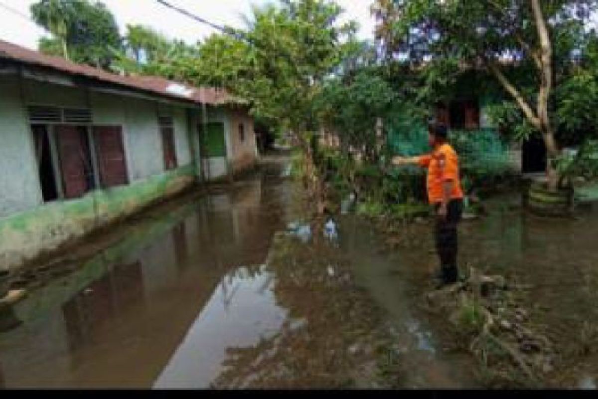 Pusdalops PB Sumut: 150 warga terdampak banjir di Hamparan  Perak