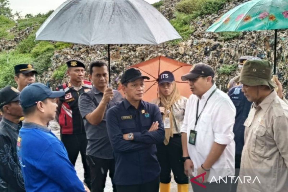 Menteri Hanif Faisol: Stop metode kelola sampah open dumping