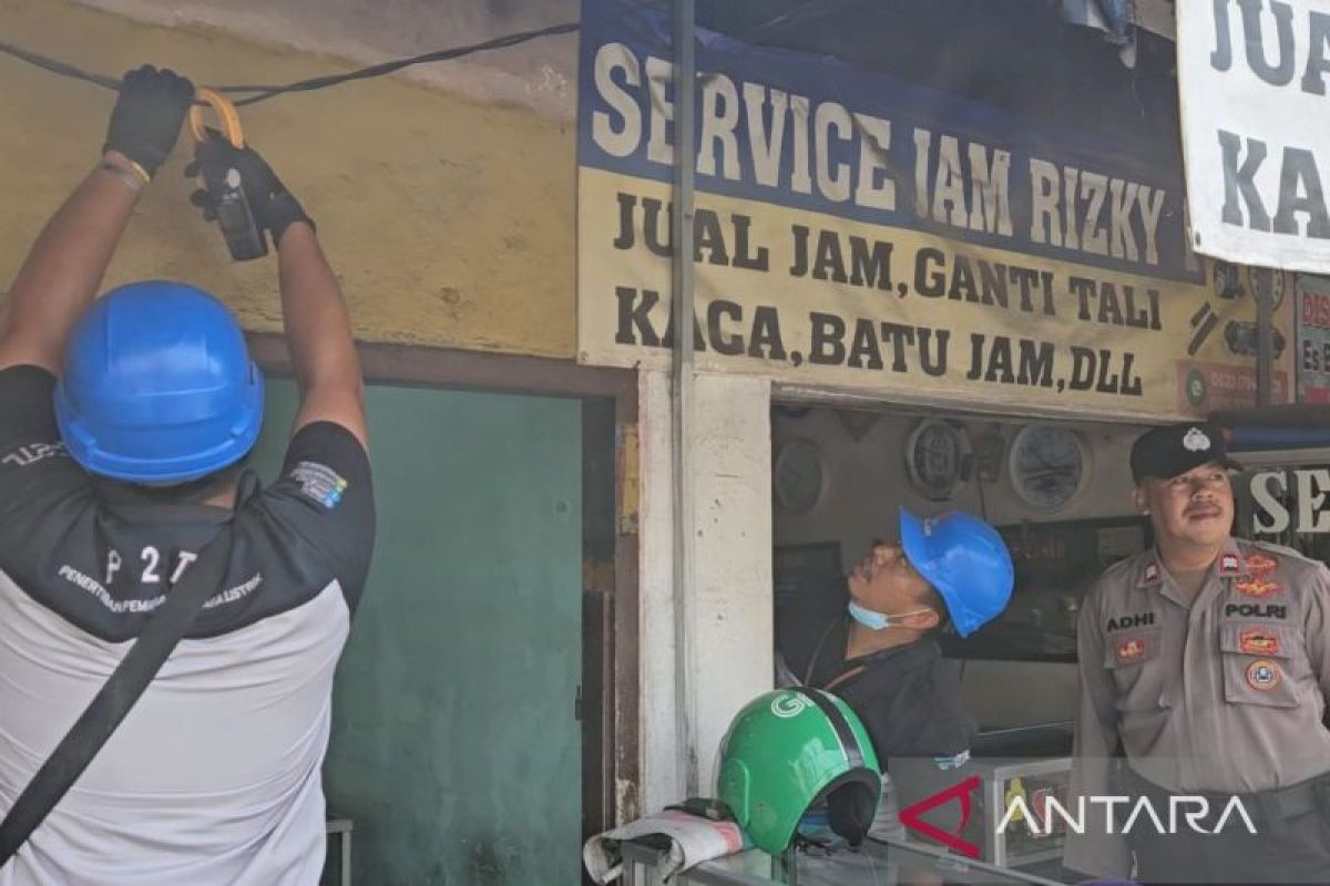 PLN Cikarang gandeng Kepolisian tertibkan penggunaan listrik ilegal