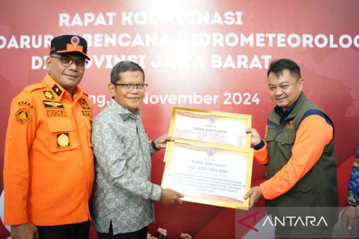 Pemkab Bekasi terima bantuan BNPB untuk penanganan siaga darurat bencana