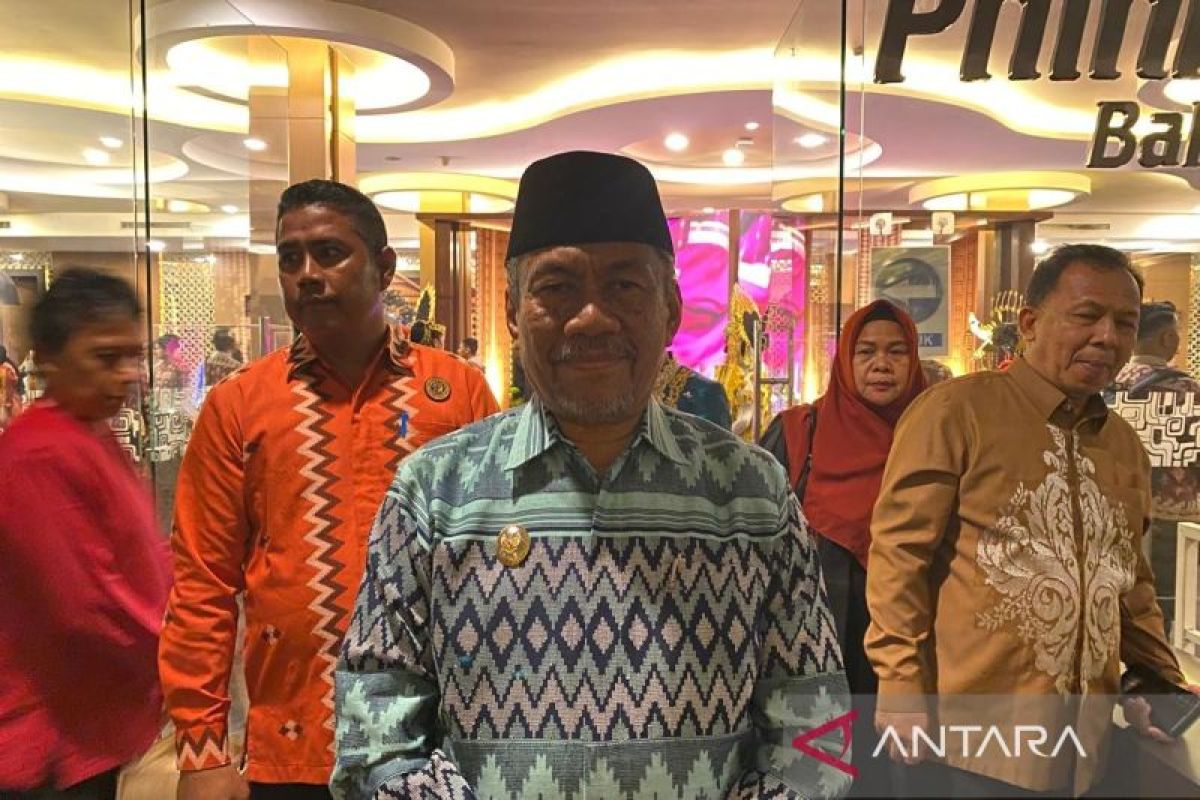 Cabup Muna Bachrun Labuta minta seluruh Paslon hargai pilihan rakyat