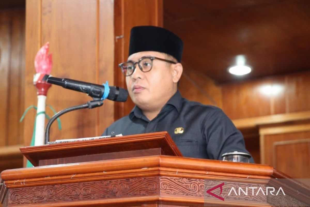 Ini yang disampaikan Pj Bupati Taput  di paripurna RAPBD 2025